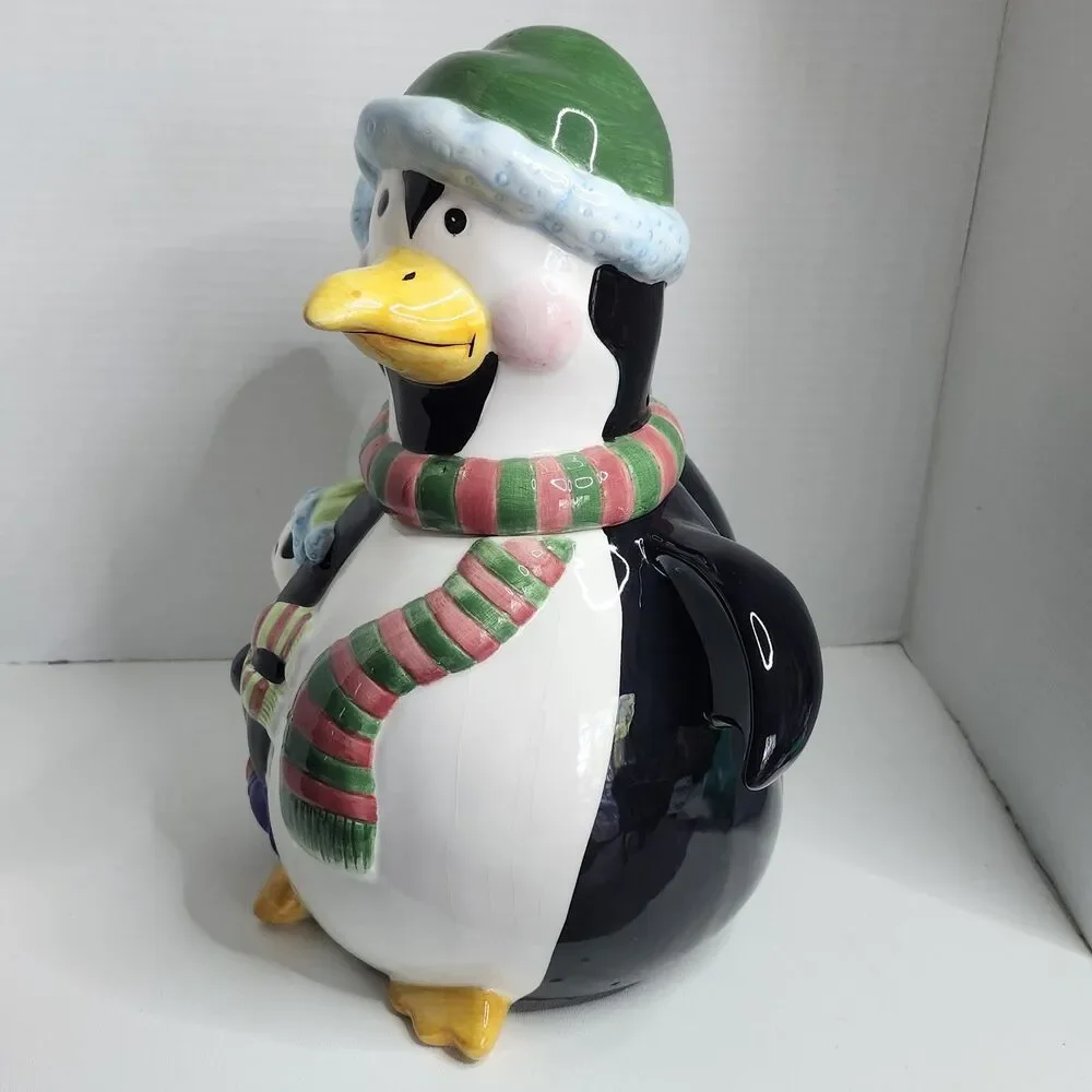 Holiday Penguin Family Ceramic Cookie Jar Christmas Mercuries  12